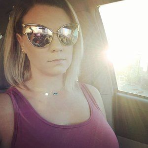 Meet Your Posher, Alyson!
